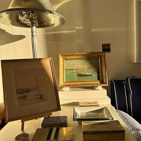 Townhouse In Tropez ! Apartament *