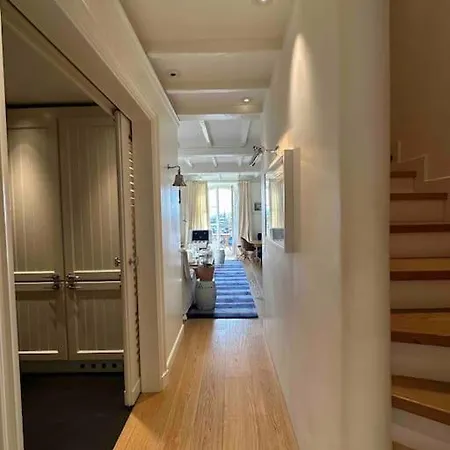 Townhouse In Tropez ! Apartament